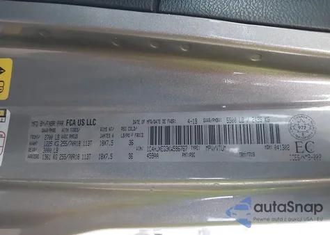 2019 Jeep Wrangler Unlimited Sahara from USA, damaged, VIN 1C4HJXEG3KW596767